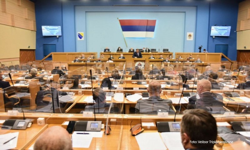 Sjednica NSRS: Srpska će tužiti visoke predstavnike, najavljeni razgovori o mirnom razlazu