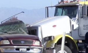 Žestok sudar kamiona i terenca: U stravičnoj saobraćajki stradalo 15 ljudi