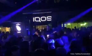 Žurka usred borbe sa koronom: Tanja Savić nastupala u krcatom klubu u Mostaru VIDEO