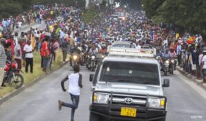 Strašno: 45 osoba stradalo u stampedu na sahrani predsjednika Tanzanije
