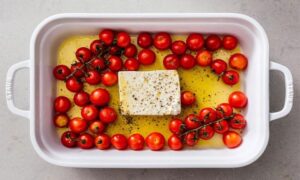 Laka priprema – savršen ručak: Tjestenina sa sirom i paradajzom osvaja “na prvu”