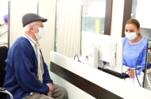 U Banjaluci počela vakcinacija lica starijih od 65 godina FOTO