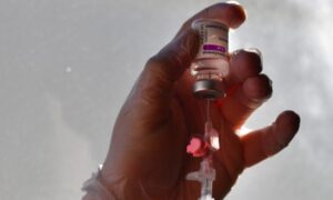 Novi problemi: Ometen lanac isporuke vakcina zbog zabrana SAD