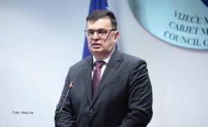 Tegeltiji nisu poznati motivi: Stop za strance zbog sukoba bošnjačkih i hrvatskih ministara