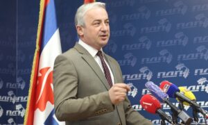 Borenović: Dodik, Čović i Izetbegović su najveći protivnici svog naroda, rade i protiv FBiH i RS