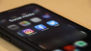 (Ne)popularan potez: Facebook, Instagram i Twitter počinju sa naplatom usluga?