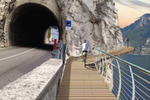 Raj za ljubitelje vožnje bicikla – staza od 140 kilometara oko jezera Garda u Italiji