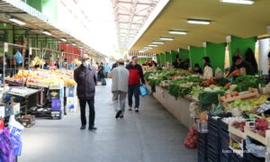 Prodavci uprkos cijenama zadovoljno “trljaju” ruke: Zimnica “podebljala” pazare u Srpskoj