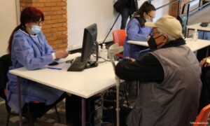 Infoveza tvrdi: Grad Banjaluka višestruko preplatio računarsku opremu za potrebe vakcinacije
