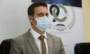 Zeljković kaže da je sada najpovoljniji trenutak za vakcinaciju: Uskoro stižu nove doze