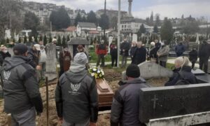Sahranjena Dara Sekulić: Posljednji oproštaj o srpske pjesnikinje