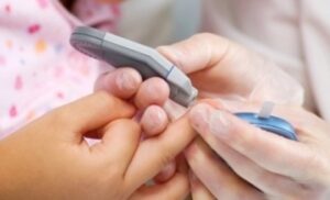 Mjerenje šećera u krvi: FZO Srpske počinje da finansira senzore za djecu