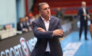 Dragan Bajić ne putuje u Novo Mesto i Solun: Trener Igokee loše, mora na operaciju