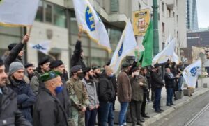 Janša osudio ekstremiste u Sarajevu: Radikalni islamisti pred slovenačkom ambasadom VIDEO