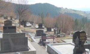 Nezadovoljan izborom groblja: Macolom razbio temelj za nadgrobni spomenik