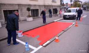 Počelo označavanje “humanih parking mjesta”: Evo na kojim lokacijama će biti