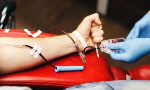 Davaoci, javite se: Potrebna krv za porodilju iz Banjaluke