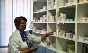 “Medicinski radnici ne mogu sve stići”: Korona zaustavila rad humanitarne ambulante