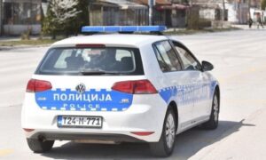 Uhapšen lopov: Ukrao registarske tablice sa službenog vozila