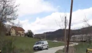 Strava u BiH! Policija u šumi pronašla tijelo muškarca, sumnja se da je ubijen nožem!