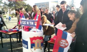 Olako mijenjaju “stranačke dresove”: Opoziciji Srpske sada ne smetaju preletači