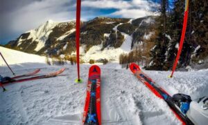 Alarmirana policija: Nepoznatom muškarcu pozlilo na skijalištu, srušio se i preminuo