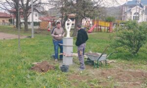 “Liječenje prostora”! Zanimljiv projekat u Banjaluci – umjetnošću protiv deponija