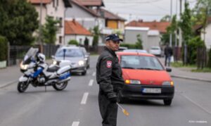 Autom udario dijete: Dvanaestogodišnjak završio u bolnici