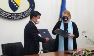 Turković i Motegi: Potpisan sporazum o bespovratnoj pomoći od 7,4 miliona KM
