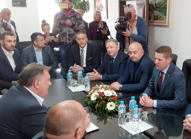 Dodik sa prvim ljudima Gacka i Nevesinja: Dogovorena realizacija kapitalnih projekata