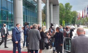 Handke u Banjaluci: Nobelovca dočekao politički vrh Srpske