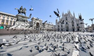 Italija konačno “prodisala”: Stigli prvi evropski turisti, policijski čas kraći za sat