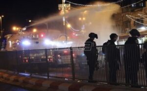 Više od 200 Palestinaca ranjeno u sukobu s izraelskim policajcima u Jerusalimu