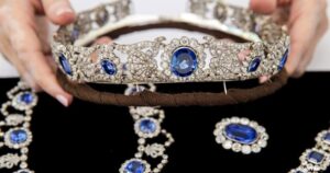 Aukcija sa brojkama od kojih se vrti u glavi: Prodat nakit Napoleonove kćerke