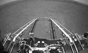 Kineski rover poslao prve slike sa Marsa