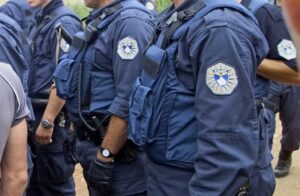 Za sada nije poznat cilj akcije: Policija upala u srpsku ambulantu u Prištini