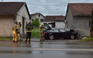 Automobilom udario u kuću, vozač povrijeđen