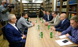 Završen sastanak Vučića i Šapića: Najavljeno ujedinjenje stranaka do kraja maja
