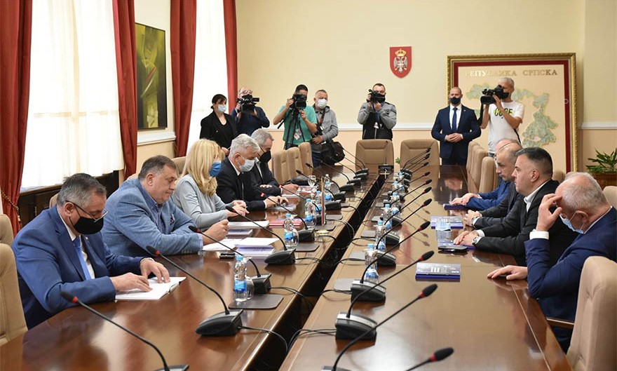 Predsjednica nakon sastanka: Imenovanje Šmita sporno, sutra i sa opozicijom