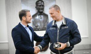 Nagrađen za hrabrost: Sat i dodatak na platu radniku Gradske uprave koji je spasio sugrađanku