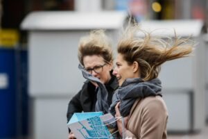 Upaljen žuti meteoalarm: Upozorenje zbog vjetra za regije Banjaluke, Trebinja i Foče