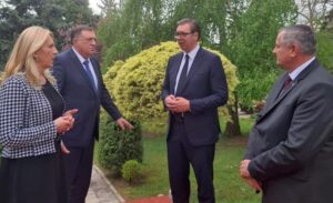 Rukovodstvo Republike Srpske danas sa Vučićem u Beogradu