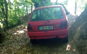 Tragičan kraj! Tijelo studentkinje iz BiH pronađeno u njenom “fordu” crvene boje