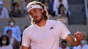 Grčki teniser na pauzi: Cicipas propušta početak naredne sezone zbog operacije