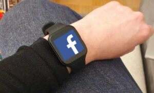 Očekuje se na ljeto 2022. godine: Facebook sprema pametni sat sa dvije kamere