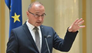 Grlić Radman poručio: “Nije normalno” da Hrvati ne mogu birati svoje predstavnike