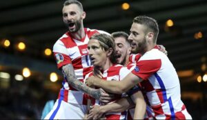 Hrvati izbjegli debakl i ostali u životu na Evropskom prvenstvu