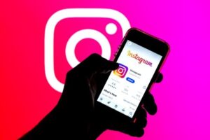 Korisnici su imali mnogo kritika: Instagram se vraća na staro