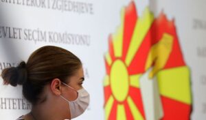 Ukinuta obaveza nošenja maski na otvorenom u Sjevernoj Makedoniji