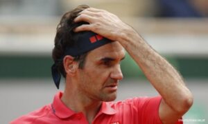 Federer više nije onaj stari: Odustao od Rolan Garosa, pa ispao na startu turnira